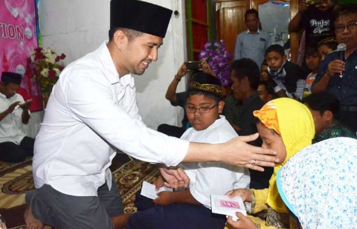Santuni Kaum Disablitas, Bupati Trenggalek: Teruslah Mandiri dan Berkarya Santuni Kaum Disablitas, Bupati Trenggalek: Teruslah Mandiri dan Berkarya