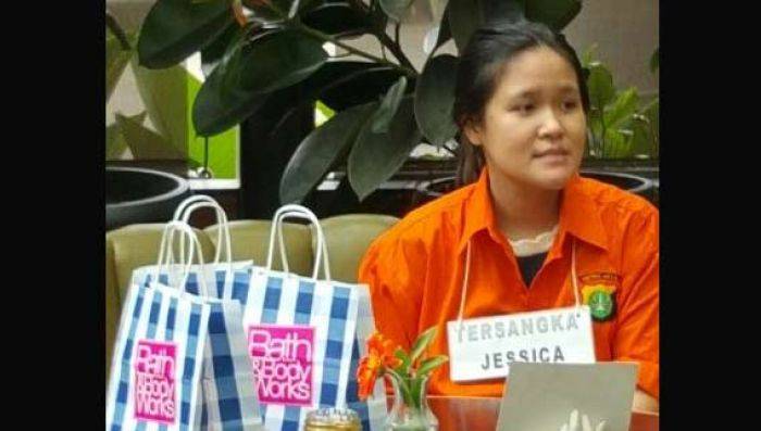 Jessica Emoh Ikuti Rekonstruksi Versi Polisi, Tolak Adegan Tuangkan Racun