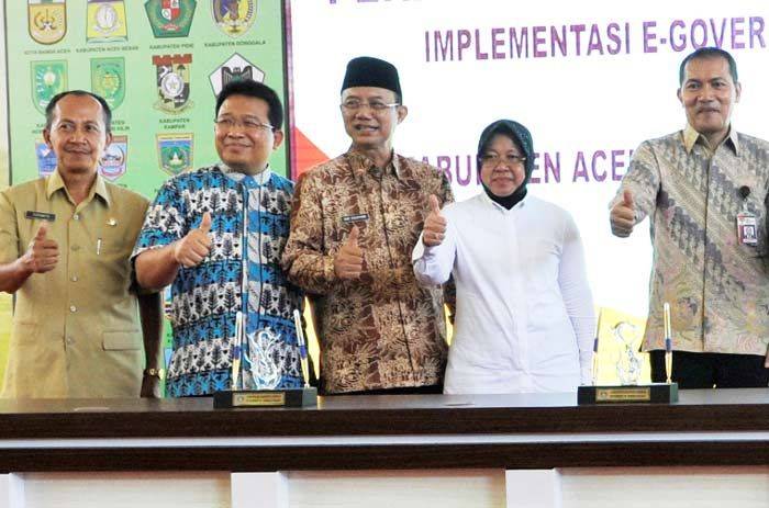 e-Government Pemkot Surabaya Kembali Diadopsi Daerah Lain e-Government Pemkot Surabaya Kembali Diadopsi Daerah Lain