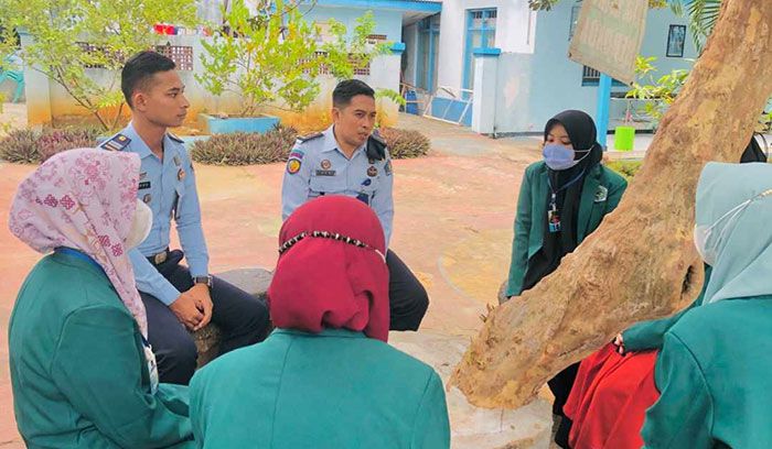 5 Mahasiswi IDIA Prenduan PKL ke Lapas Kelas II A Pamekasan 5 Mahasiswi IDIA Prenduan PKL ke Lapas Kelas II A Pamekasan