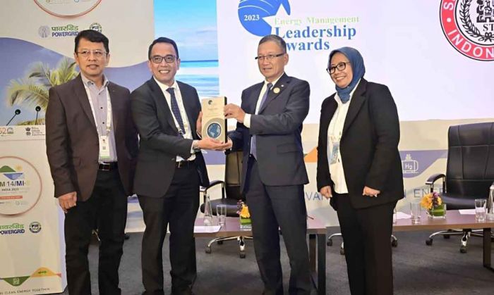 Inisiatif Energi Hijau, Semen Tonasa Sabet Penghargaan di Ajang Energy Management Leadership 2023 Inisiatif Energi Hijau, Semen Tonasa Sabet Penghargaan di Ajang Energy Management Leadership 2023