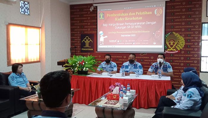 Lapas IIA Sidoarjo Latih Warga Binaannya Jadi Kader Kesehatan Lapas IIA Sidoarjo Latih Warga Binaannya Jadi Kader Kesehatan