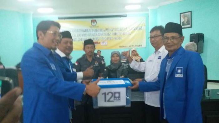 Bidik 10 Kursi DPRD, PAN Sidoarjo Usung Caleg Beragam Latar Belakang Bidik 10 Kursi DPRD, PAN Sidoarjo Usung Caleg Beragam Latar Belakang