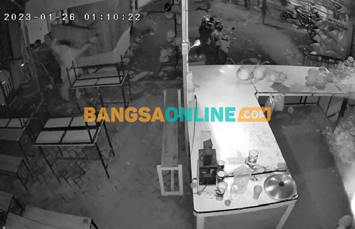 Lagi, Anggota Perguruan Silat Rusak Warung Kopi di Sukolilo dan Mulyorejo Lagi, Anggota Perguruan Silat Rusak Warung Kopi di Sukolilo dan Mulyorejo