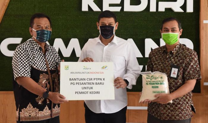 Wali Kota Kediri Terima Bantuan 1 Ton Gula dari PTPN X Wali Kota Kediri Terima Bantuan 1 Ton Gula dari PTPN X