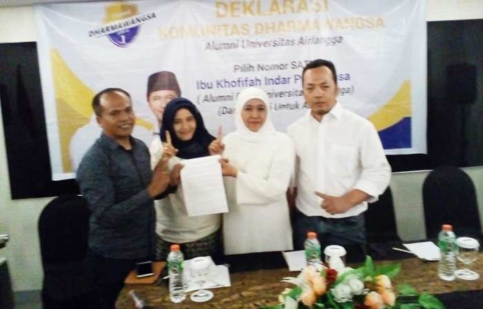Alumni Unair Pilih Khofifah Alumni Unair Pilih Khofifah