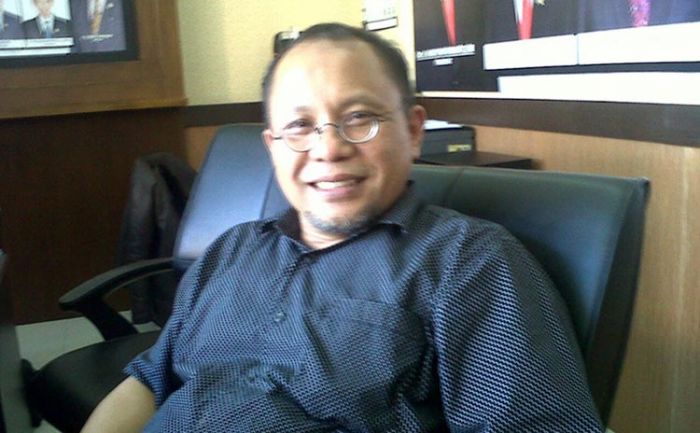 Pimpinan Komisi E DPRD Jatim Sarankan Opsi Lockdown Pimpinan Komisi E DPRD Jatim Sarankan Opsi Lockdown