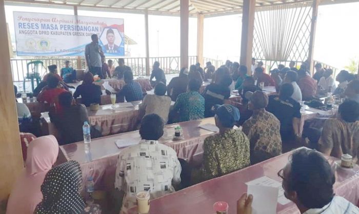 Reses di Bawean, Musa Disambati Warga Masalah Pertanian Reses di Bawean, Musa Disambati Warga Masalah Pertanian