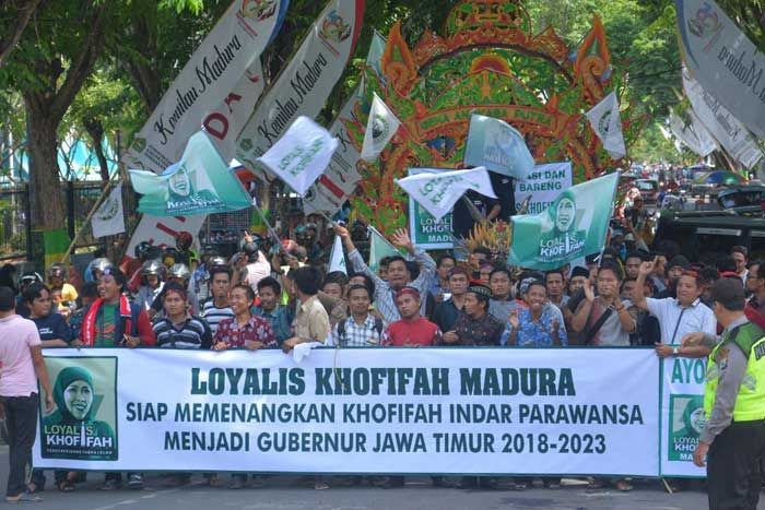 Deklarasi Loyalis Khofifah Madura, Siapkan Posko Pemenangan "Kedai KOPIPAH" di Empat Kabupaten Deklarasi Loyalis Khofifah Madura, Siapkan Posko Pemenangan "Kedai KOPIPAH" di Empat Kabupaten