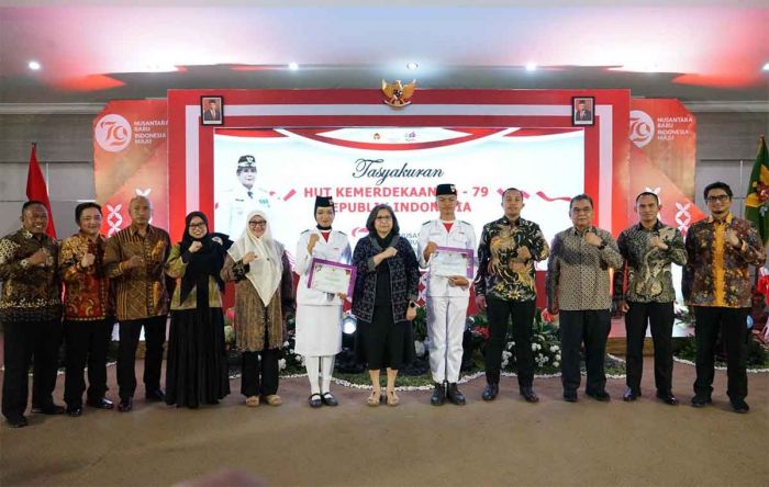 Peringati HUT ke-79 RI, Pj Wali Kota Kediri Apresiasi Paskibra Peringati HUT ke-79 RI, Pj Wali Kota Kediri Apresiasi Paskibra