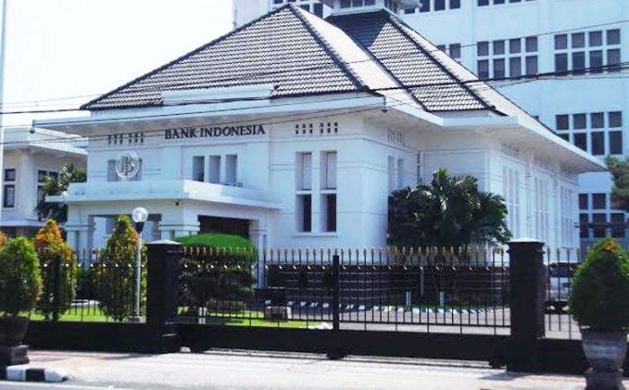 Tukar Uang Baru Hanya Dilayani Secara Nontunai dengan Pendebetan Rekening Tukar Uang Baru Hanya Dilayani Secara Nontunai dengan Pendebetan Rekening