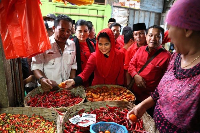 Puti Soekarno: Banyuwangi Contoh Pengayoman Ekonomi Rakyat Puti Soekarno: Banyuwangi Contoh Pengayoman Ekonomi Rakyat