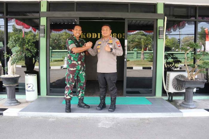 Pererat Tali Silaturahmi, Kapolres Ngawi Baru Lakukan Kunjungan ke Kodim Pererat Tali Silaturahmi, Kapolres Ngawi Baru Lakukan Kunjungan ke Kodim