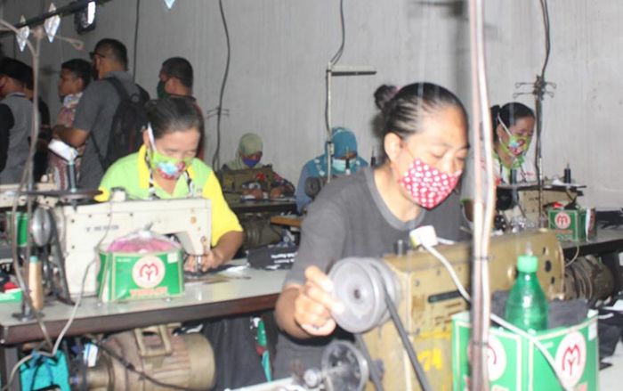 Disperindag Pasuruan Pastikan tak Ajukan Adendum Anggaran Pengadaan Masker Disperindag Pasuruan Pastikan tak Ajukan Adendum Anggaran Pengadaan Masker