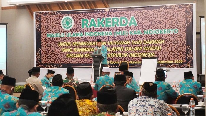 MUI dan Ormas Islam di Mojokerto Nyatakan Dukungan ke Polda Metro Jaya MUI dan Ormas Islam di Mojokerto Nyatakan Dukungan ke Polda Metro Jaya