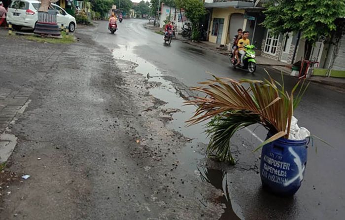 Cegah Kecelakaan, DPU Bina Marga Pasuruan Benahi Ruas Jalan Bangil-Pandaan Cegah Kecelakaan, DPU Bina Marga Pasuruan Benahi Ruas Jalan Bangil-Pandaan