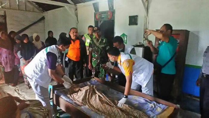 BAB di Sungai, Pria Tua di Sumberjokidul Bojonegoro Tewas Tenggelam BAB di Sungai, Pria Tua di Sumberjokidul Bojonegoro Tewas Tenggelam