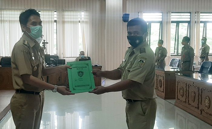 198 Desa di Madiun Terima SK Evaluasi APBDes Tahun Anggaran 2021 198 Desa di Madiun Terima SK Evaluasi APBDes Tahun Anggaran 2021