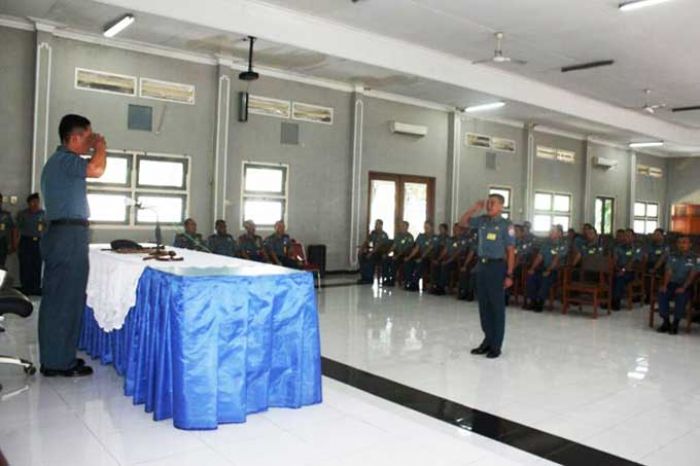 Kursus Perwira Remaja Komando Latih Armada RI Kawasan Timur Diikuti 44 Prajurit Kursus Perwira Remaja Komando Latih Armada RI Kawasan Timur Diikuti 44 Prajurit
