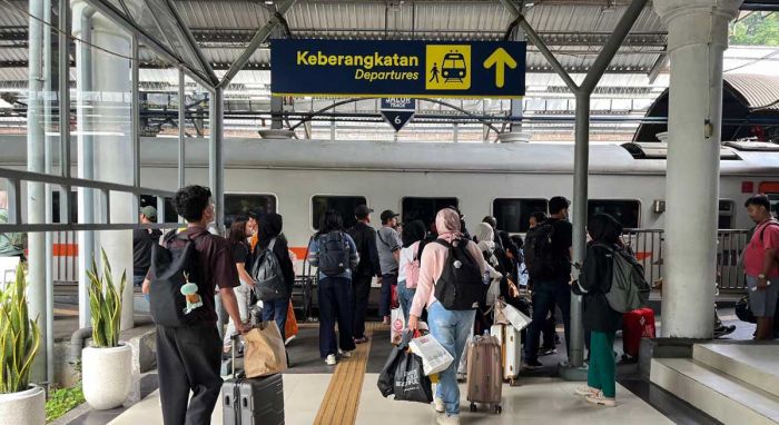 Arus Balik Lebaran 2026, KAI Layani 4,9 Juta Penumpang