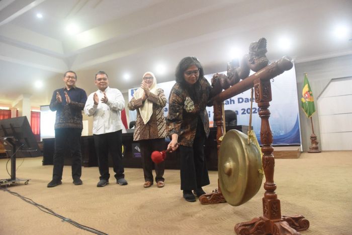 Pimpin Forum Komunikasi RKPD 2026, Pj Wali Kota Kediri Beri Arahan ini Pimpin Forum Komunikasi RKPD 2026, Pj Wali Kota Kediri Beri Arahan ini