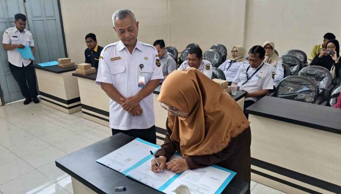 Gandeng Toko dan Klinik dalam Program Pemanfaatan KIA, Pemkot Kediri Beri Diskon hingga Rp100 Ribu Gandeng Toko dan Klinik dalam Program Pemanfaatan KIA, Pemkot Kediri Beri Diskon hingga Rp100 Ribu