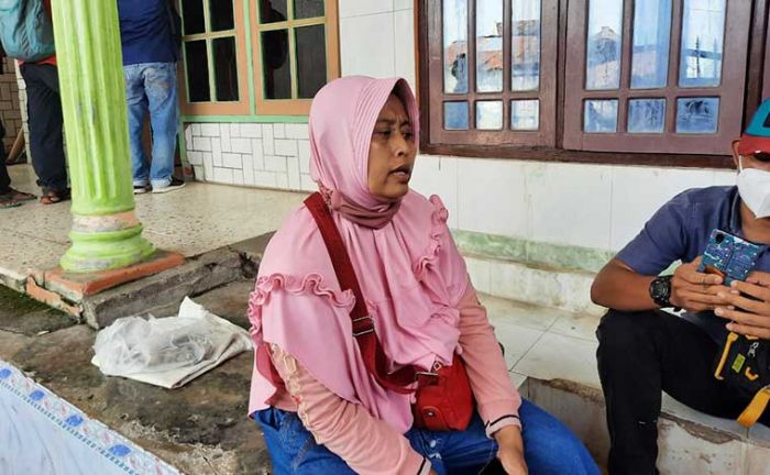 Terduga Teroris di Tuban Diamankan Saat Antar Anaknya Berangkat Les, Istri Tak Menyangka Terduga Teroris di Tuban Diamankan Saat Antar Anaknya Berangkat Les, Istri Tak Menyangka