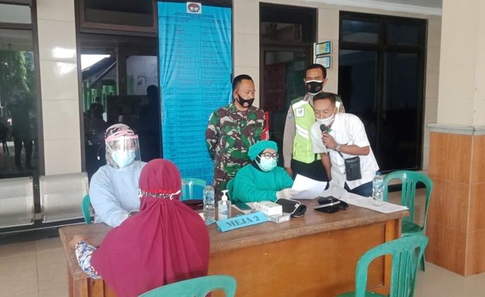 Babinsa Koramil Prambon Sidoarjo Dampingi Vaksinasi Covid-19 untuk Warga Binaan Babinsa Koramil Prambon Sidoarjo Dampingi Vaksinasi Covid-19 untuk Warga Binaan