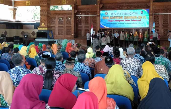 PR Wabup Tuban untuk Diskoperindag, Kembangkan Koperasi Berbasis Online PR Wabup Tuban untuk Diskoperindag, Kembangkan Koperasi Berbasis Online
