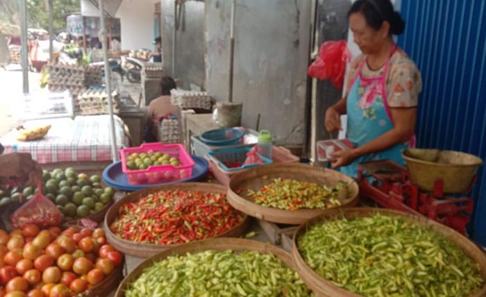 Harga Cabai Rawit Merah di Blitar Semakin Pedas, Tembus Rp 110 Ribu per Kilogram