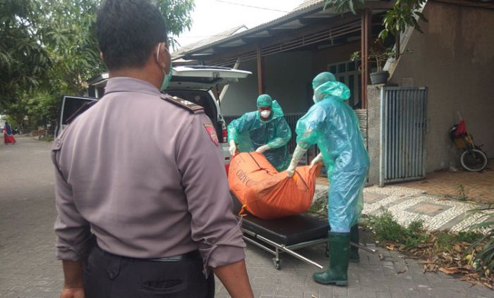 Dua Hari Tak Keluar Rumah, Warga Sidoarjo Ditemukan Tewas di Kamar, Diduga karena OD Dua Hari Tak Keluar Rumah, Warga Sidoarjo Ditemukan Tewas di Kamar, Diduga karena OD