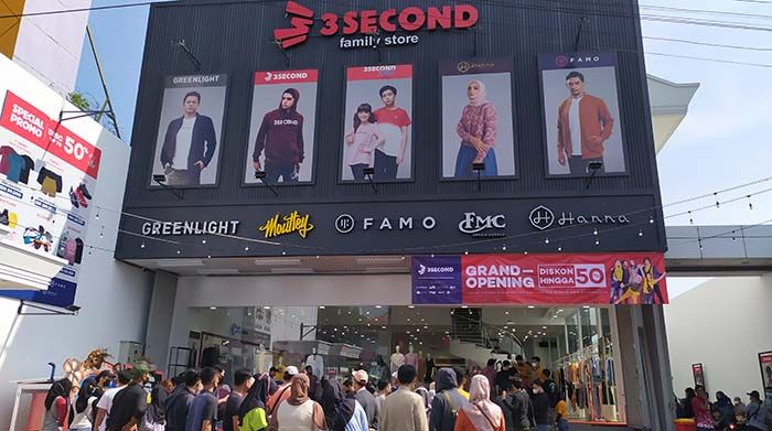 Buka di Jombang, 3Second Hadirkan Konsep Family Store Buka di Jombang, 3Second Hadirkan Konsep Family Store