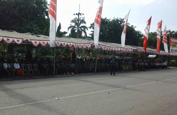 Dandim Sumenep Sebut Isu Perpecahan tidak Akan Menggoyahkan Persatuan Bangsa Dandim Sumenep Sebut Isu Perpecahan tidak Akan Menggoyahkan Persatuan Bangsa