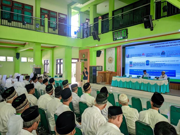 BPJS Kesehatan Madiun Siap Lindungi Petugas dan Jemaah Haji Selama Ibadah di Tanah Suci BPJS Kesehatan Madiun Siap Lindungi Petugas dan Jemaah Haji Selama Ibadah di Tanah Suci