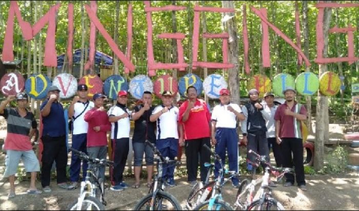 ​Polsek Sawoo Gelar Gowes Kamtibmas di Bukit Wanawisata Mingging