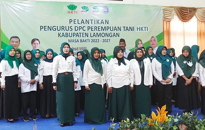 Lantik Pengurus DPC Pertani HKTI Lamongan, Ning Lia Harap Mampu Kolaborasi dengan Pemda Setempat Lantik Pengurus DPC Pertani HKTI Lamongan, Ning Lia Harap Mampu Kolaborasi dengan Pemda Setempat