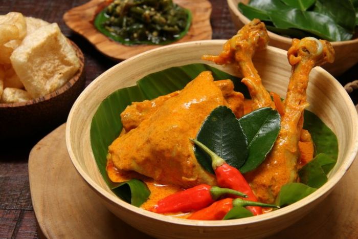 Cara Membuat Gulai Ayam untuk Lauk Makan Opor Saat Lebaran Cara Membuat Gulai Ayam untuk Lauk Makan Opor Saat Lebaran