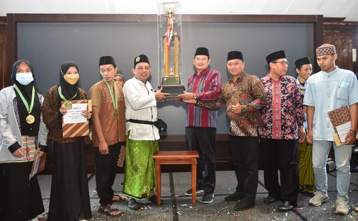 Paciran Raih Juara Umum MTQ XXIV Lamongan Paciran Raih Juara Umum MTQ XXIV Lamongan