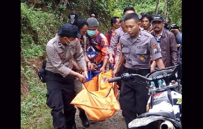 Empat Korban Longsor Kebonagung Pacitan Ditemukan Meninggal Empat Korban Longsor Kebonagung Pacitan Ditemukan Meninggal