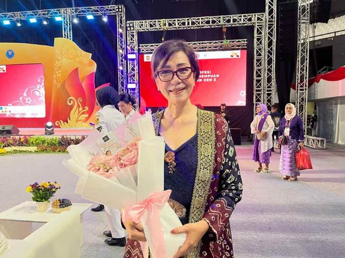 Hadiri Perayaan Hari Kartini 2025, Dirjen Pentag: Kesempatan Kaum Perempuan untuk Mengukir Prestasi Hadiri Perayaan Hari Kartini 2025, Dirjen Pentag: Kesempatan Kaum Perempuan untuk Mengukir Prestasi