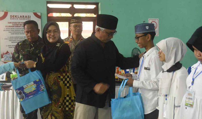 Sedekah Akbar 5, Wakil Wali Kota Kediri Ajak Masyarakat Ketuk Pintu Langit dengan Kepedulian Sedekah Akbar 5, Wakil Wali Kota Kediri Ajak Masyarakat Ketuk Pintu Langit dengan Kepedulian