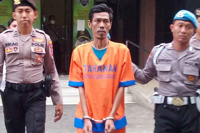 Hasilkan Rp6 Juta per Bulan, Pengepul Judi Togel di Sidoarjo Akhirnya Ditangkap Polisi Hasilkan Rp6 Juta per Bulan, Pengepul Judi Togel di Sidoarjo Akhirnya Ditangkap Polisi