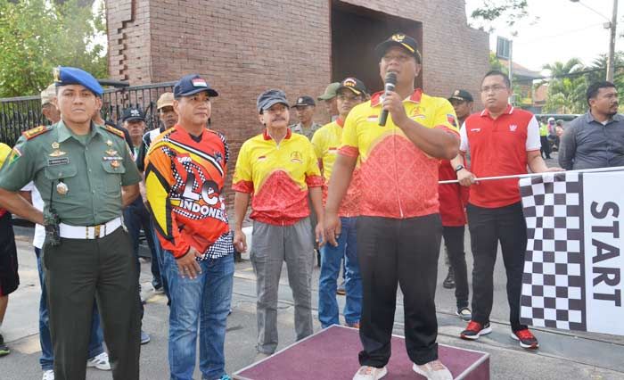 Bupati Mojokerto Berangkatkan Gowes TNI Road Bike dalam Rangka HUT ke-72 