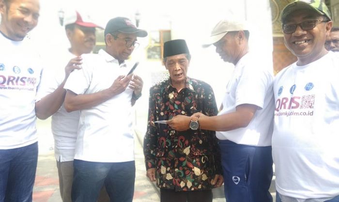 Ketua MUI Lamongan KH. Abdul Azis Khoiri Bagikan Doa Penangkal Corona Ketua MUI Lamongan KH. Abdul Azis Khoiri Bagikan Doa Penangkal Corona