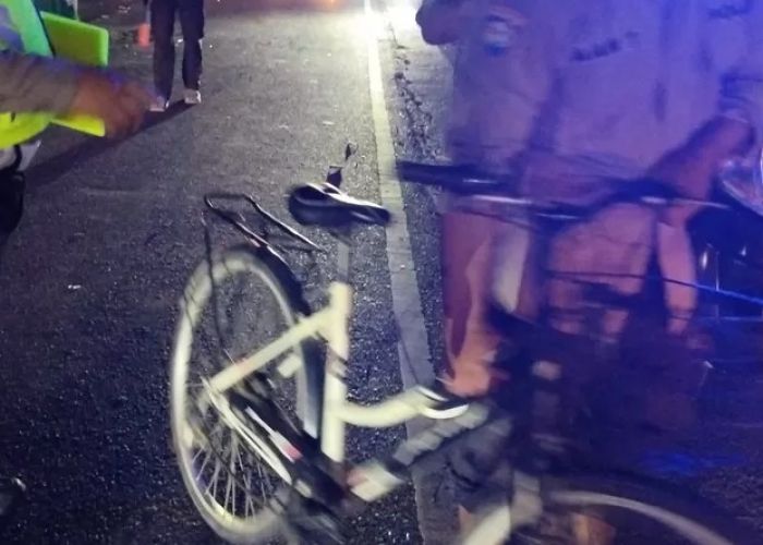 Kakek Pesepeda di Lamongan Tewas Usai Alami Laka Setelah Beli Makanan