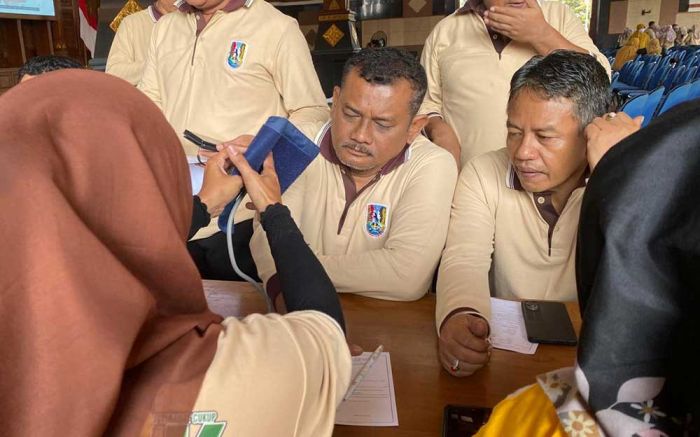 Hari Hipertensi Sedunia, Ratusan Pejabat Pemkab Tuban Ikuti Skrining Kesehatan