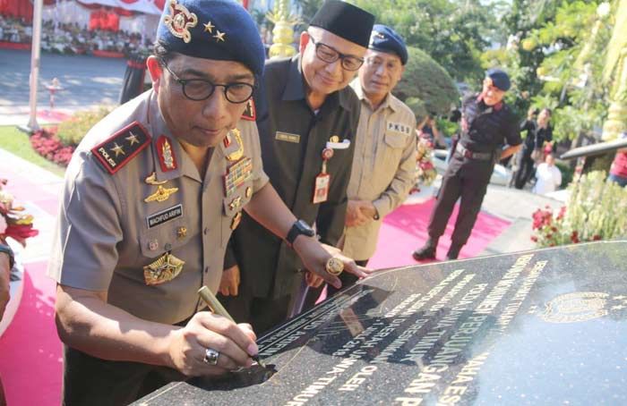 Resmikan Monumen Perjuangan Polri, Kapolda: Setiap Lulusan Akpol Harus Lihat Monumen ini Resmikan Monumen Perjuangan Polri, Kapolda: Setiap Lulusan Akpol Harus Lihat Monumen ini