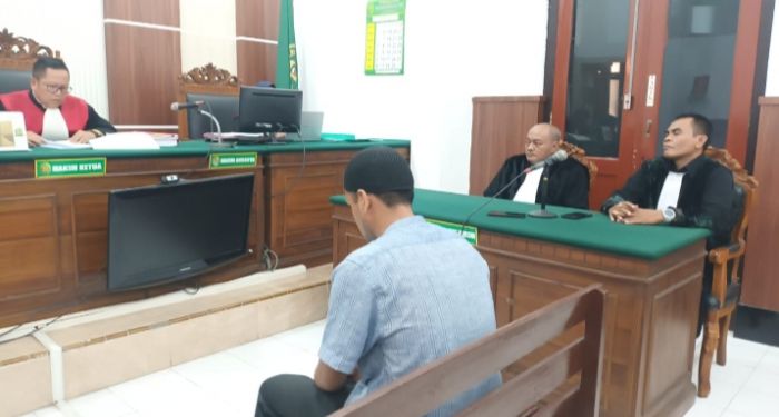 PN Surabaya Vonis 2 Tahun Penjara Pria asal Bandung yang Edarkan Rokok Tanpa Cukai