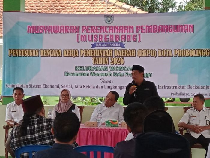 Warga Kelurahan Wonoasih Probolinggo Usulkan Puluhan Program Saat Musrembang Warga Kelurahan Wonoasih Probolinggo Usulkan Puluhan Program Saat Musrembang