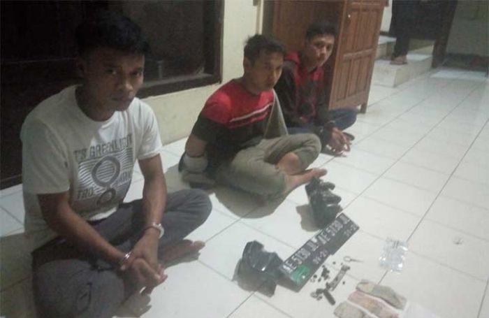 Mencuri Motor Lalu Dijual Lewat FB, Tiga Pemuda di Ngawi Dibekuk Polisi